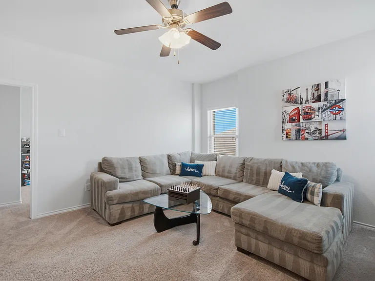 313 Sky Meadow Ln — Photo 24