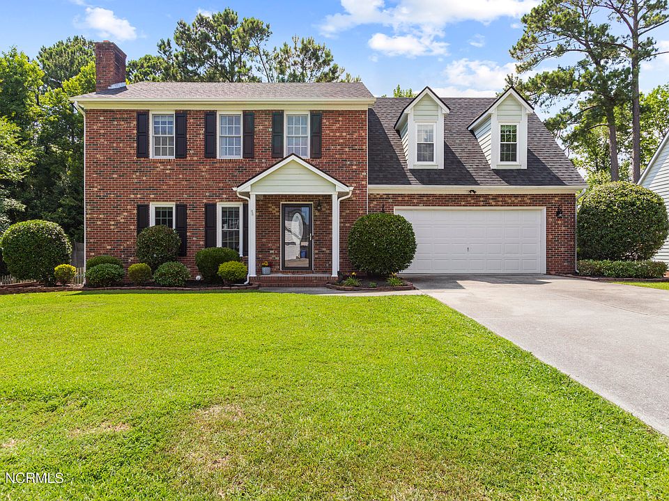 1st image of 118 Archdale Dr