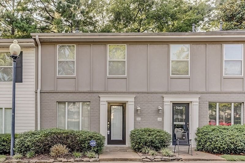 1st image of 7451 Germantown Sq S
