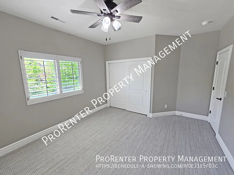 843 Eaglepointe Dr — Photo 30