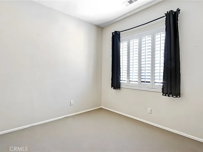 43183 Bassano Dr — Photo 10