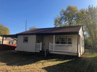 226 Spruce St, Farmington, MO 63640