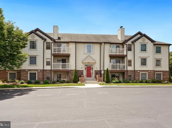 811 Stratford Way APT E, Frederick, MD 21701