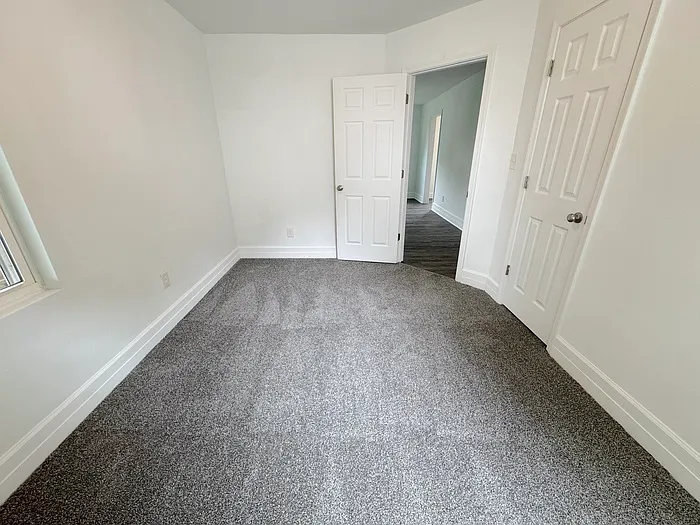 516 Homestead Ave — Photo 15