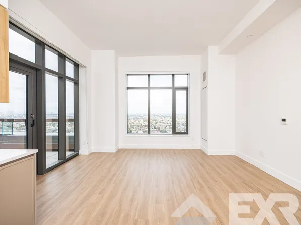 2230 Cropsey Avenue image 5 of 14