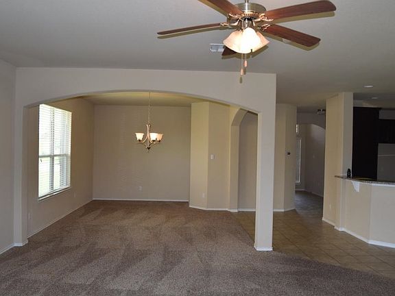 4th image of 5407 Red Pine Dr