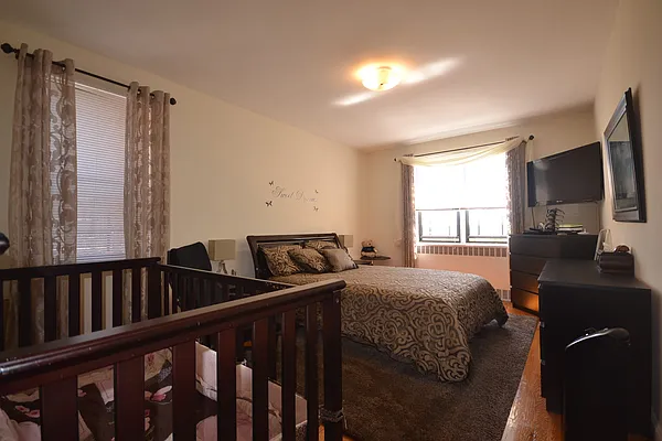 Rented by Silverstein Collection LLC  | media 29