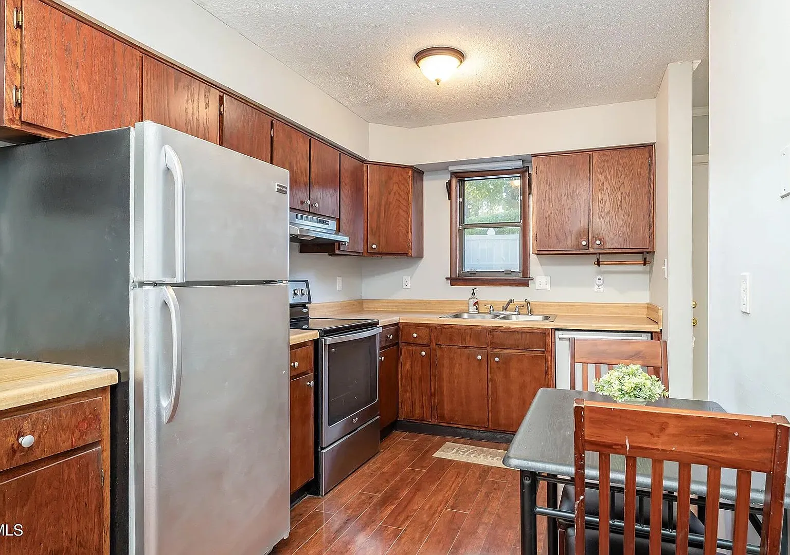 Room in 3 Bedroom Home at Sandy Creek Dr — Photo 3