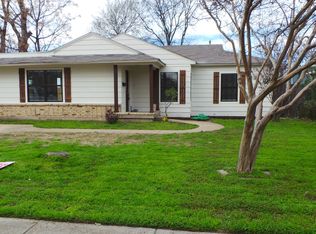 1215 Segundo St, Irving, TX 75060