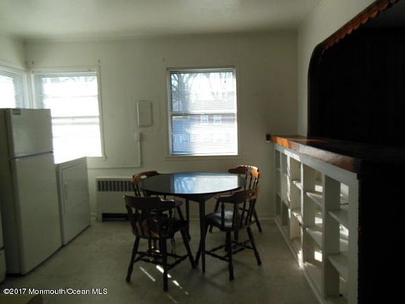 2nd image of 306 Richmond Ave #A