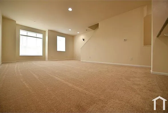 7517 Bancroft Ave — Photo 26