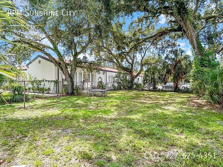 2613 E Clark St #A — Photo 19