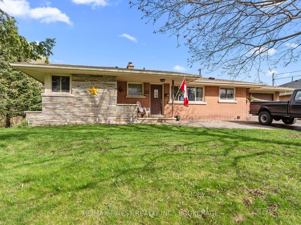 440 Southwood Dr, Kingston, ON K7M 5P6