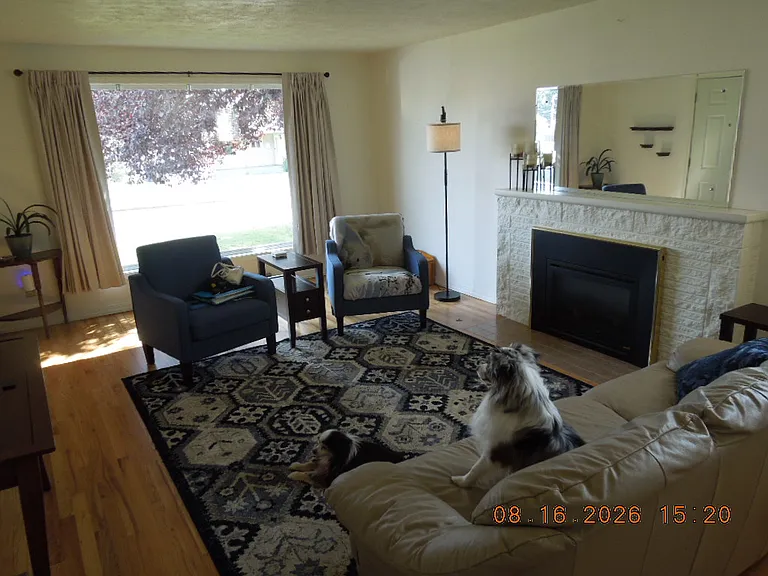 1324 W Gordon Ave — Photo 11