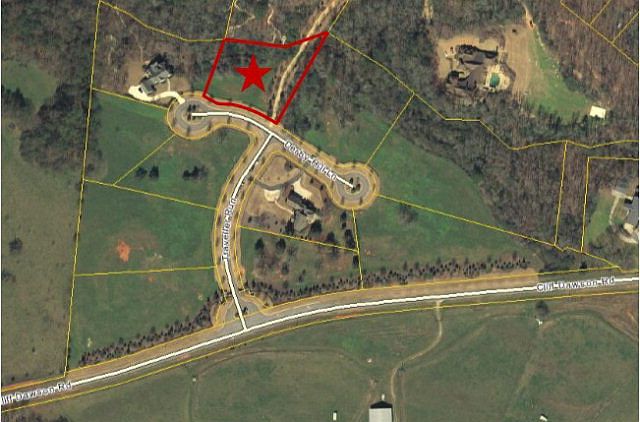 2nd image of 1446 Derby Hill Ln