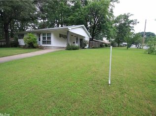 12 Hanover Dr, Little Rock, AR 72209