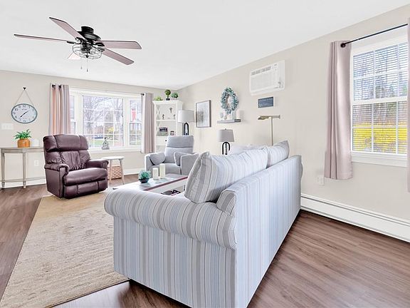 5th image of 1175 Diamond Hill Rd APT 305