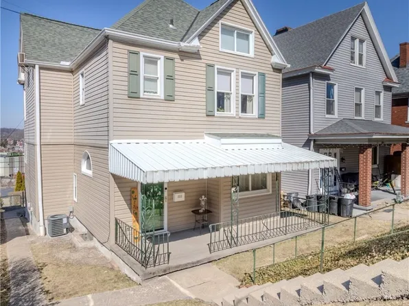 222 Welsh Ave, Wilmerding, PA 15148