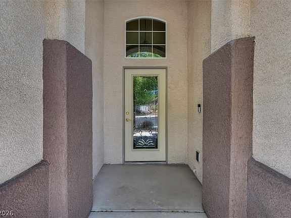 4th image of 4517 Mohawk River Ave
