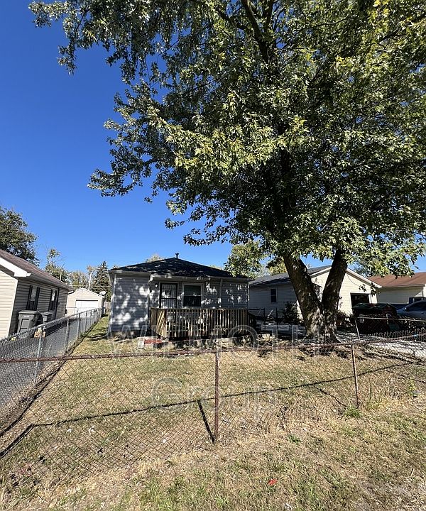 1st image of 2334 Reformers Ave