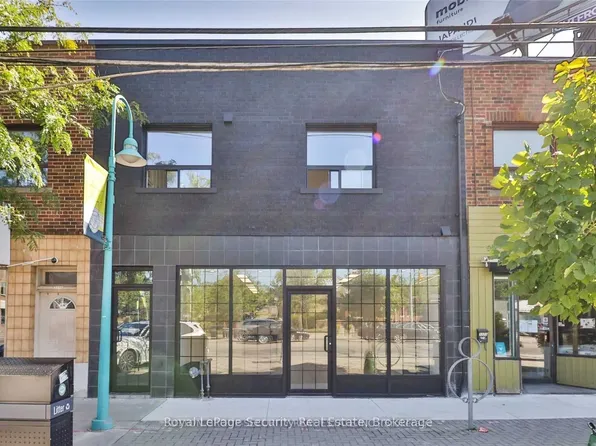 3317 Lake Shore Blvd W #2, Toronto, ON M8W 1M8