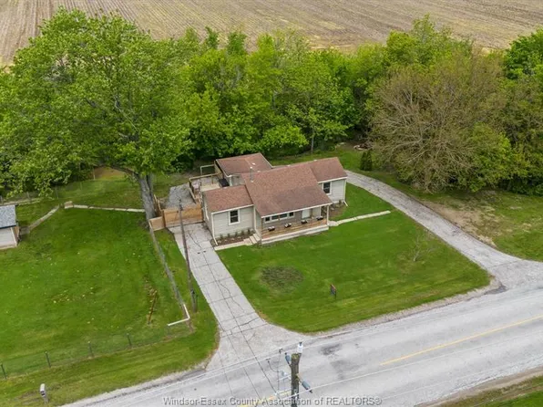 520 Road 2 W, Kingsville, ON N9Y 2E4