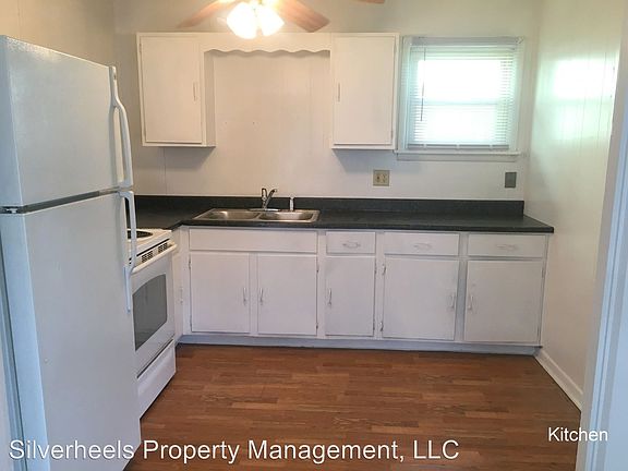 3rd image of 723 4th St