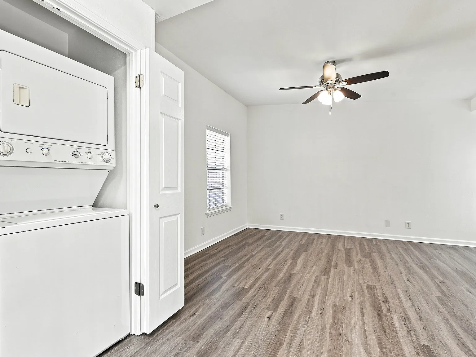1 bed, 575 sqft, $1,295 — Photo 4
