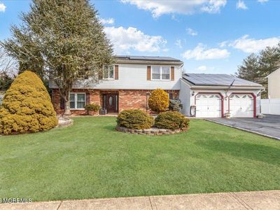 8 Overhill Drive, Marlboro, NJ, 07746