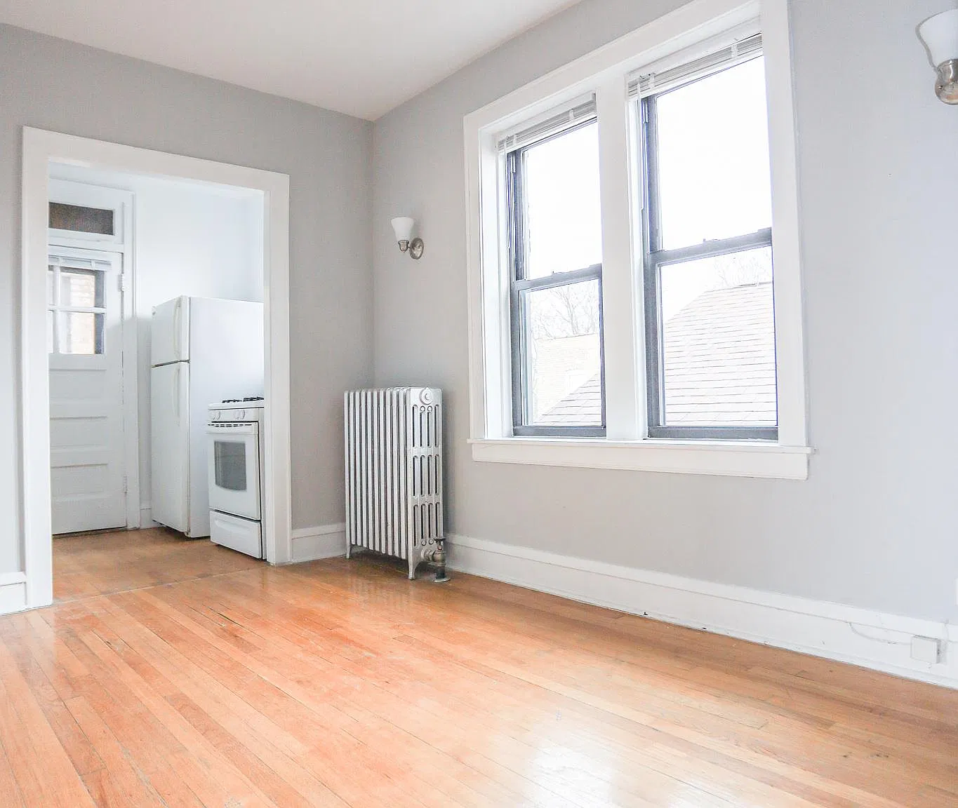 4248 N Francisco Ave — Photo 4