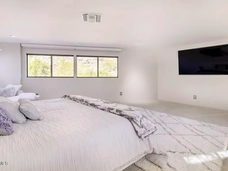 6010 E Cholla Ln — Photo 46
