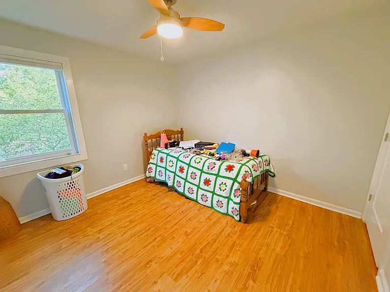 1113 Washington Ct — Photo 19