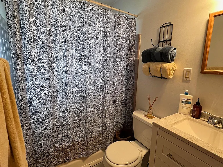 1374 Harpst St #2 — Photo 15