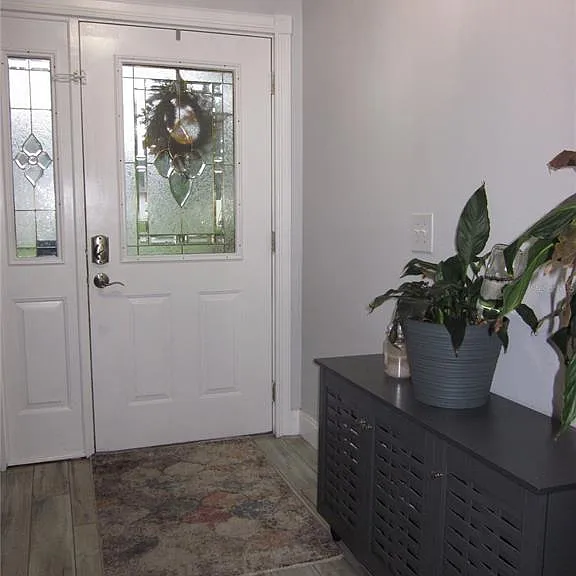 4902 Country Aire Ln — Photo 4