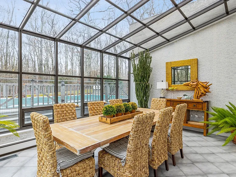 34 Rolling Hill Ct W — Photo 8