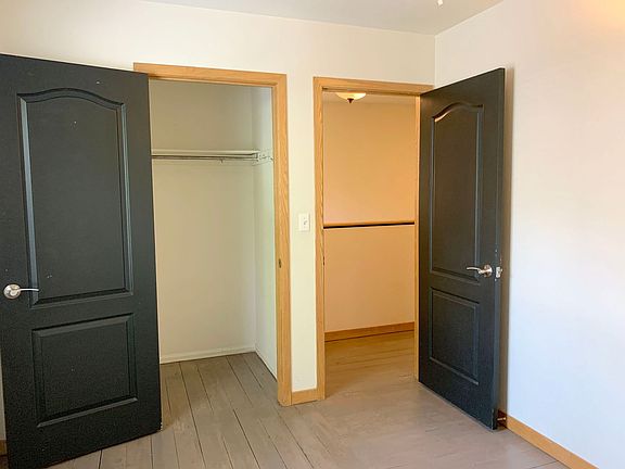 4th image of 209 W Mulberry St APT 6