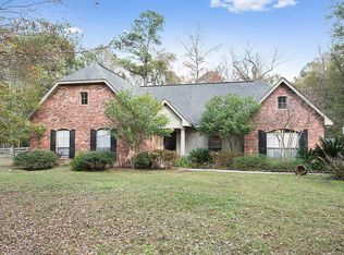 600 Perrilloux Rd, Madisonville, LA 70447