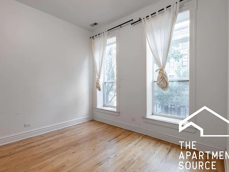 1659 S Throop St #2E — Photo 14
