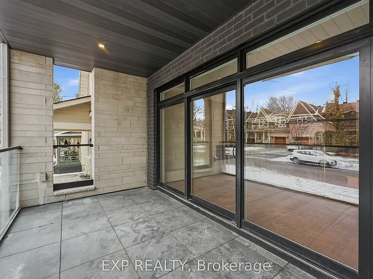 512 Roosevelt Ave #B — Photo 10