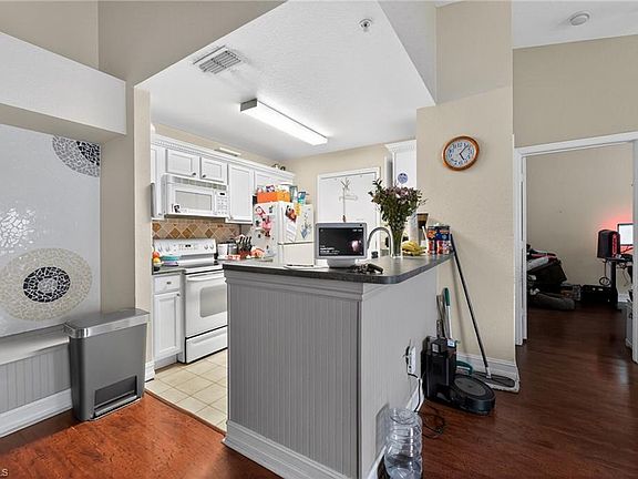 4th image of 14885 Pleasant Bay LN #201