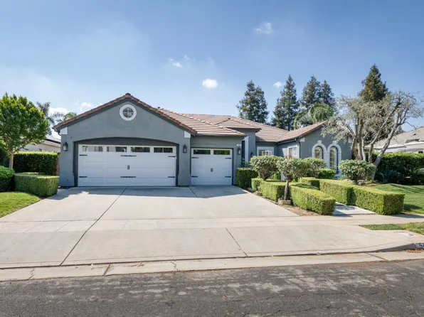566 W Enterprise Ave, Clovis, CA 93619