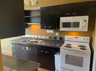 887 Mount Loretta Ave, Dubuque, IA 52003