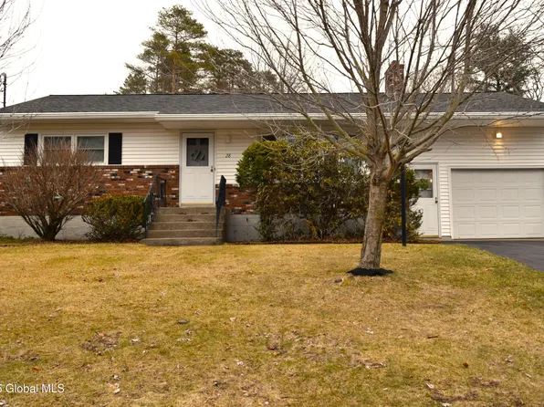 28 St Anthony Lane, Glenville, NY 12302