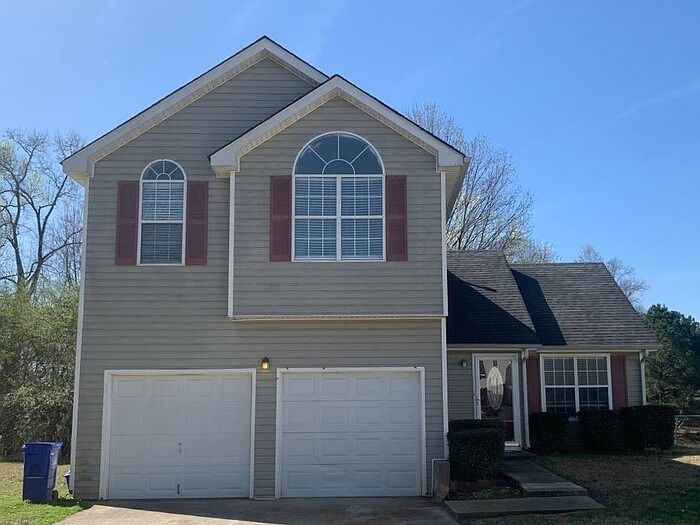 1st image of 3129 Stonebridge Creek Dr