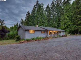18573 S Somewhere Ln, Mulino, OR 97042
