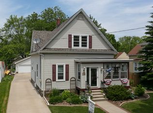 926 W Commercial St, Appleton, WI 54914