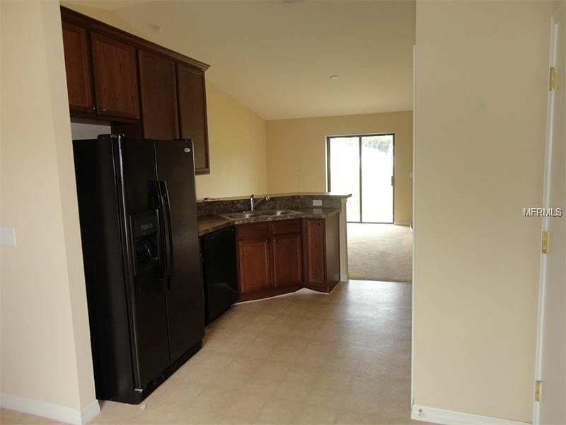 2nd image of 1752 James Pointe Dr