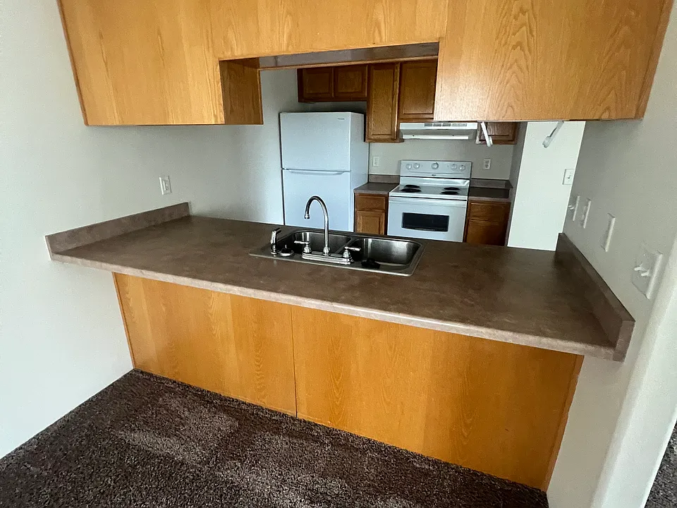 2387 Howard Ave #2387
