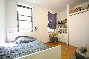 Rented by Dynamik Realty