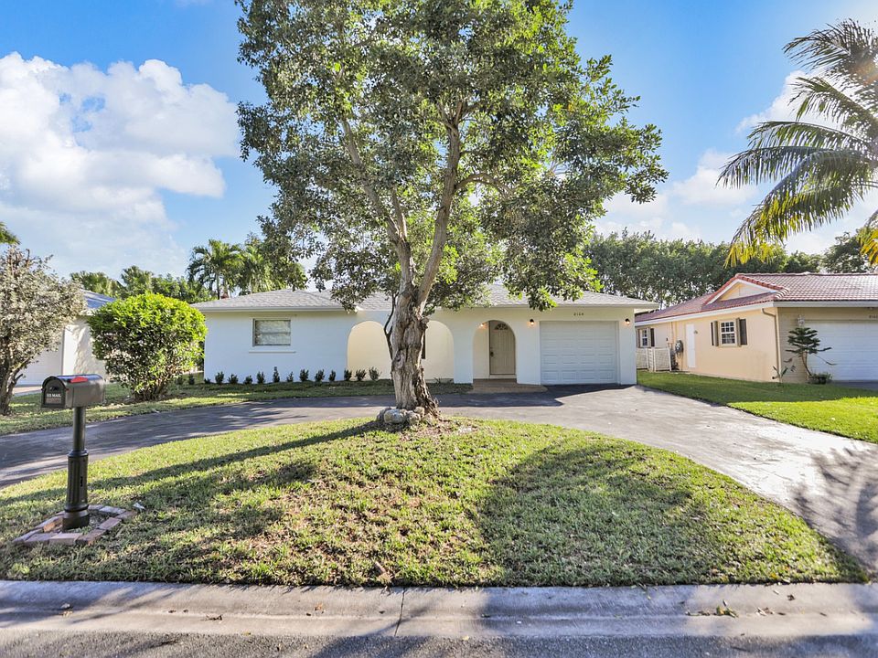 1st image of 8104 NW 107th Ave